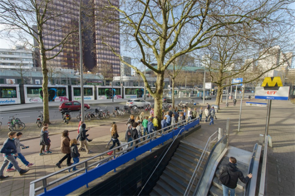 Gezamelijke schouw Rotterdamse OV haltes