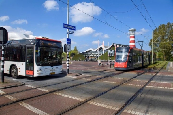 110 seconden stil tegen bezuinigingen van 110 miljoen Euro op het OV